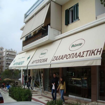 Κάθετες τέντες με γάντζους